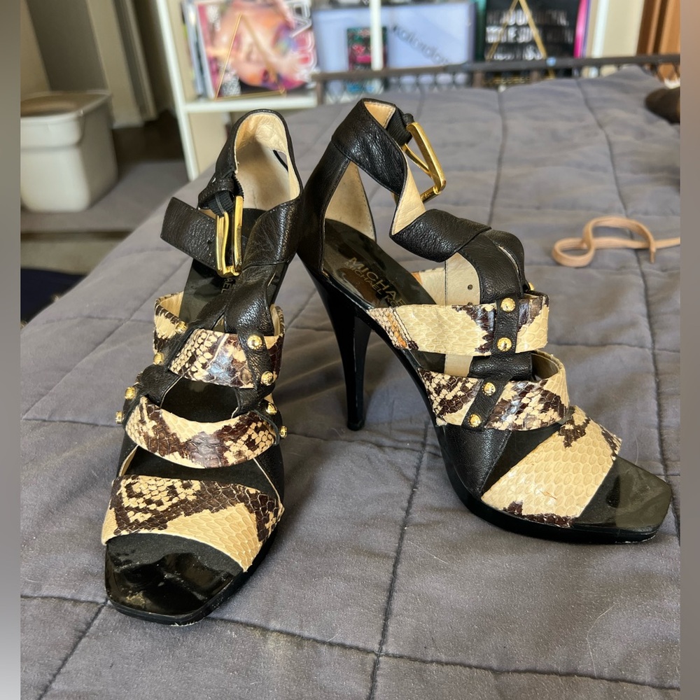 MICHAEL Michael Kors black and snake skin heels